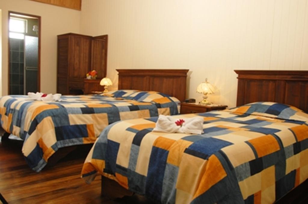 Hotel Las Brumas كرتاغو الغرفة الصورة