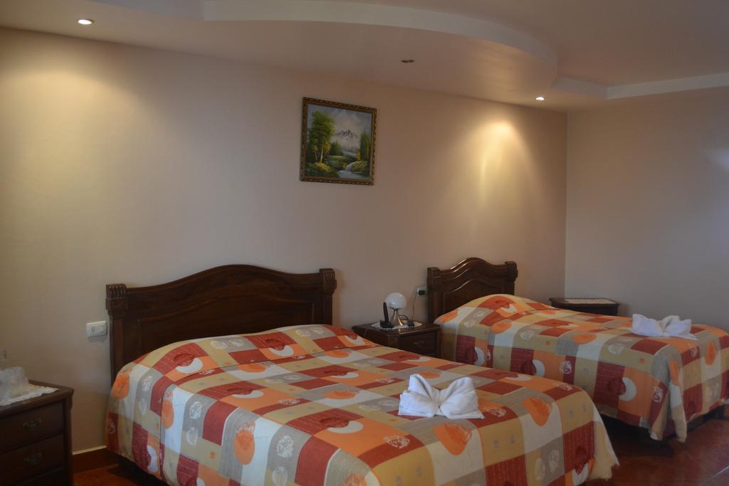 Hotel Las Brumas كرتاغو المظهر الخارجي الصورة